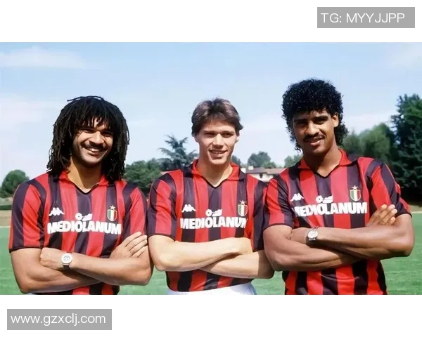 群星闪耀时足球明星背后的故事与荣耀之路探秘