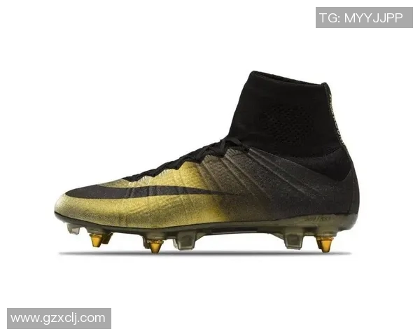 足球明星展示最新足球鞋穿搭技巧视频引领潮流与激情的完美结合