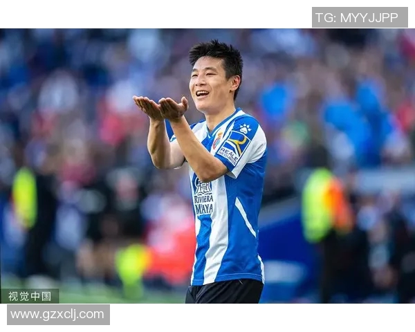 足球明星武磊高清照片欣赏展现他在绿茵场上的风采与魅力